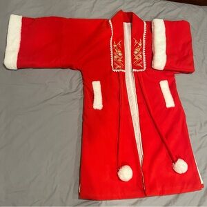 Chinese hanfu red heling pi ao with embroidered collar and faux fur trim